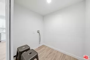 2896 W 14th St, Los Angeles, CA 90006 - Photo 13