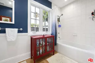 12773 La Maida St, Valley Village, CA 91607 - Photo 27