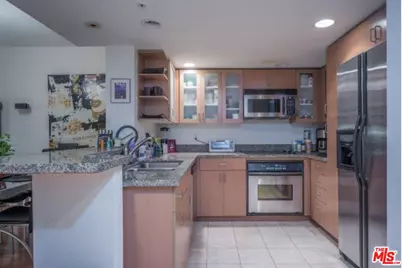13700 Marina Pointe Dr #1514, Marina del Rey, CA 90292 - Photo 7
