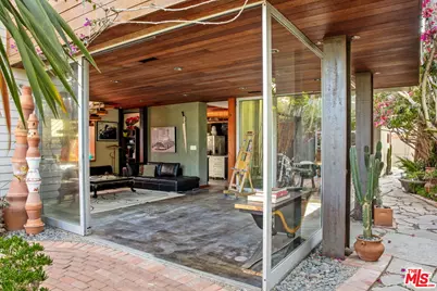 927 Amoroso, Venice, CA 90291 - Photo 9