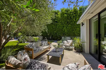 810 N Orlando Ave, Los Angeles, CA 90069 - Photo 13