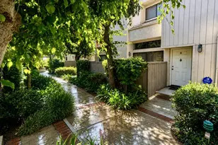 15173 Magnolia Blvd, Los Angeles, CA 91403 - Photo 3