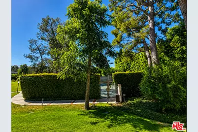 15173 Magnolia Blvd #E, Los Angeles, CA 91403 - Photo 15