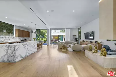 513 N Martel Ave, Los Angeles, CA 90036 - Photo 9