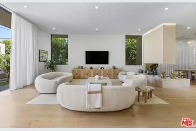 513 N Martel Ave, Los Angeles, CA 90036 - Photo 11