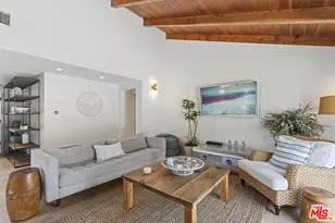23023 Gainford St, Los Angeles, CA 91364 - Photo 13