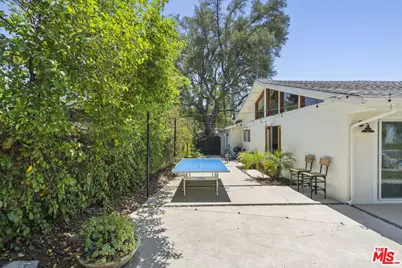 23023 Gainford St, Los Angeles, CA 91364 - Photo 19
