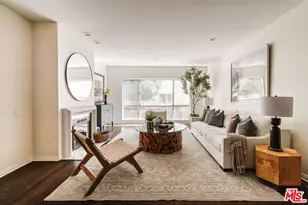 11855 Goshen Ave, Los Angeles, CA 90049 - Photo 9