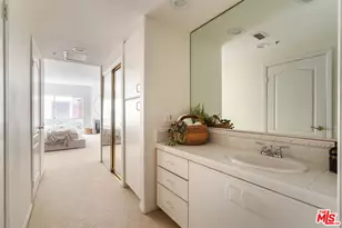 11855 Goshen Ave, Los Angeles, CA 90049 - Photo 17