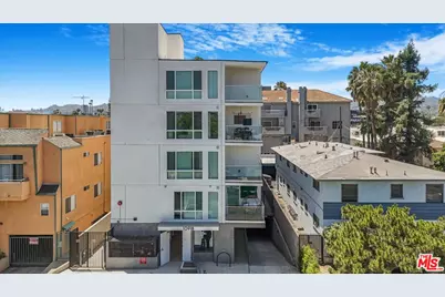 10918 Camarillo St, North Hollywood, CA 91603 - Photo 1
