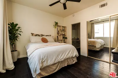 14569 Benefit St #209, Los Angeles, CA 91403 - Photo 21