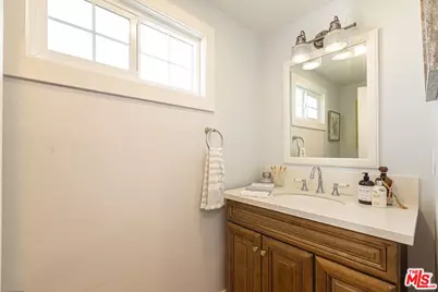 1432 W 91st St, Los Angeles, CA 90047 - Photo 13