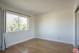 4245 Alhama Dr, Woodland Hills, CA 91364 - Photo 13
