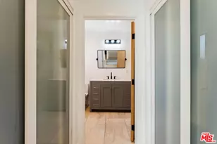 1823 20th St, Santa Monica, CA 90404 - Photo 17