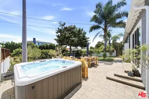 7952 Dunbarton Ave, Los Angeles, CA 90045 - Photo 35