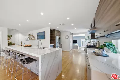 7952 Dunbarton Ave, Los Angeles, CA 90045 - Photo 9