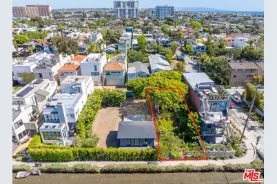 404 Linnie Canal, Venice, CA 90291 - Photo 3