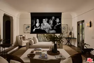 7939 Hillside Ave, Los Angeles, CA 90046 - Photo 9