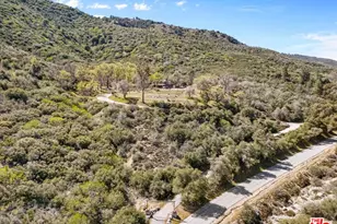 28200 Pine Canyon Rd, Lake Hughes, CA 93532 - Photo 43