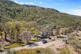 28200 Pine Canyon Rd, Lake Hughes, CA 93532 - Photo 39