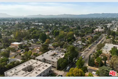 6590 Hazeltine Ave, Los Angeles, CA 91401 - Photo 13
