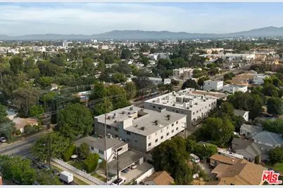 6590 Hazeltine Ave, Los Angeles, CA 91401 - Photo 21
