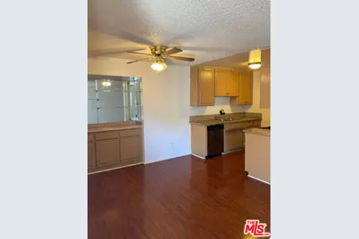 6590 Hazeltine Ave, Los Angeles, CA 91401 - Photo 11