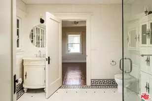 1502 S Victoria Ave, Los Angeles, CA 90019 - Photo 39