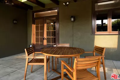 1502 S Victoria Ave, Los Angeles, CA 90019 - Photo 49