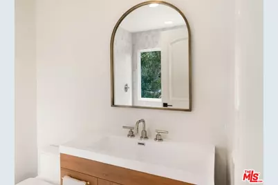 27445 Winding Way, Malibu, CA 90265 - Photo 21