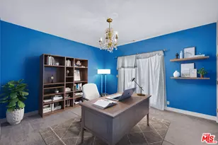 15656 Crownridge Pl, Sherman Oaks, CA 91403 - Photo 47