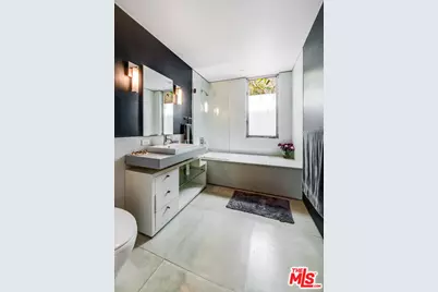 417 Venice Way, Los Angeles, CA 90291 - Photo 17