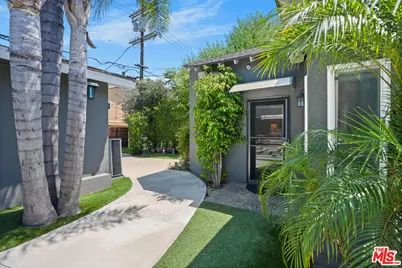 4744 Camellia Ave, Valley Village, CA 91602 - Photo 47