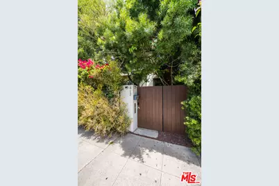 417 Venice Way, Los Angeles, CA 90291 - Photo 3