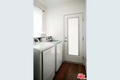 2128 W 30th St, Los Angeles, CA 90018 - Photo 33