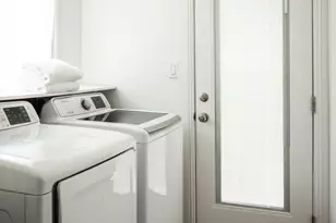 2128 W 30th St, Los Angeles, CA 90018 - Photo 33