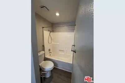 11644 Kerrie Way, Apple Valley, CA 92308 - Photo 11