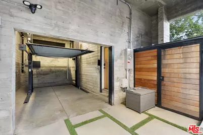 1033 N Vista St, West Hollywood, CA 90046 - Photo 35