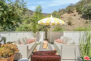 3560 Mandeville Canyon Rd, Los Angeles, CA 90049 - Photo 27