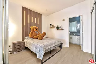 3810 Wilshire Blvd, Los Angeles, CA 90010 - Photo 3