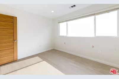 717 S Westgate Ave, Los Angeles, CA 90049 - Photo 13