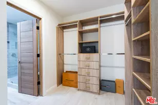 717 S Westgate Ave, Los Angeles, CA 90049 - Photo 19