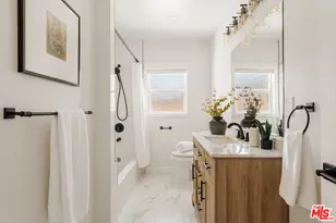 8421 Airlane Ave, Los Angeles, CA 90045 - Photo 17