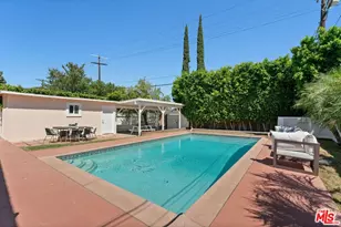 17827 Burbank Blvd, Los Angeles, CA 91316 - Photo 23