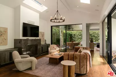 527 Norwich Dr, West Hollywood, CA 90048 - Photo 7