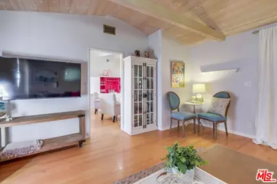 21447 Providencia St, Woodland Hills, CA 91364 - Photo 25