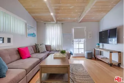 21447 Providencia St, Woodland Hills, CA 91364 - Photo 21