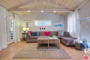 21447 Providencia St, Woodland Hills, CA 91364 - Photo 23