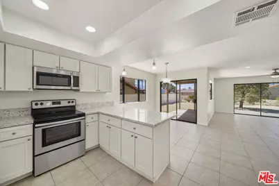 9861 Hoylake Rd, Desert Hot Springs, CA 92240 - Photo 5