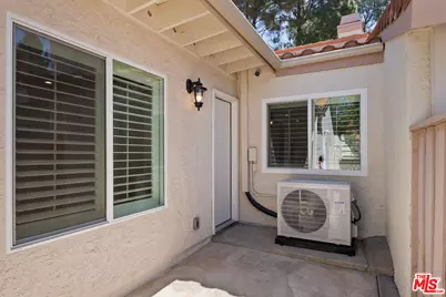 2224 Wetstone Dr, Thousand Oaks, CA 91362 - Photo 13